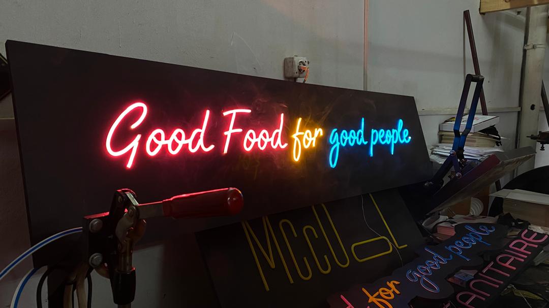 Good Food Neon Sign
